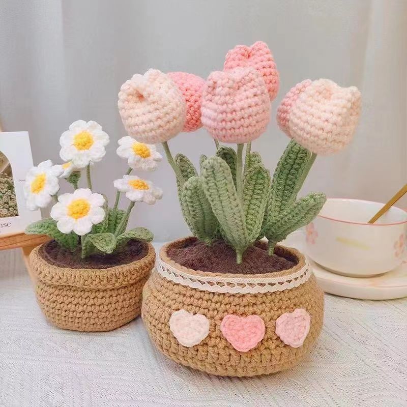 Hand-Knit DIY Tulip and Daisy Crochet Bouquet Kit