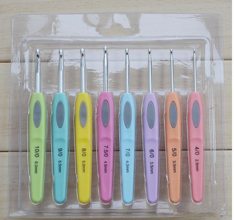 Colorful Aluminum Crochet Hook with LED Lighting Tools