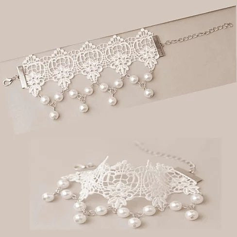 The Touch Of Vintage Victorian Style Crochet Necklace and Bracelet Set