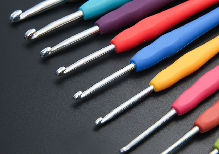 Crochet Hook Set with TPR Silicone Soft Grip