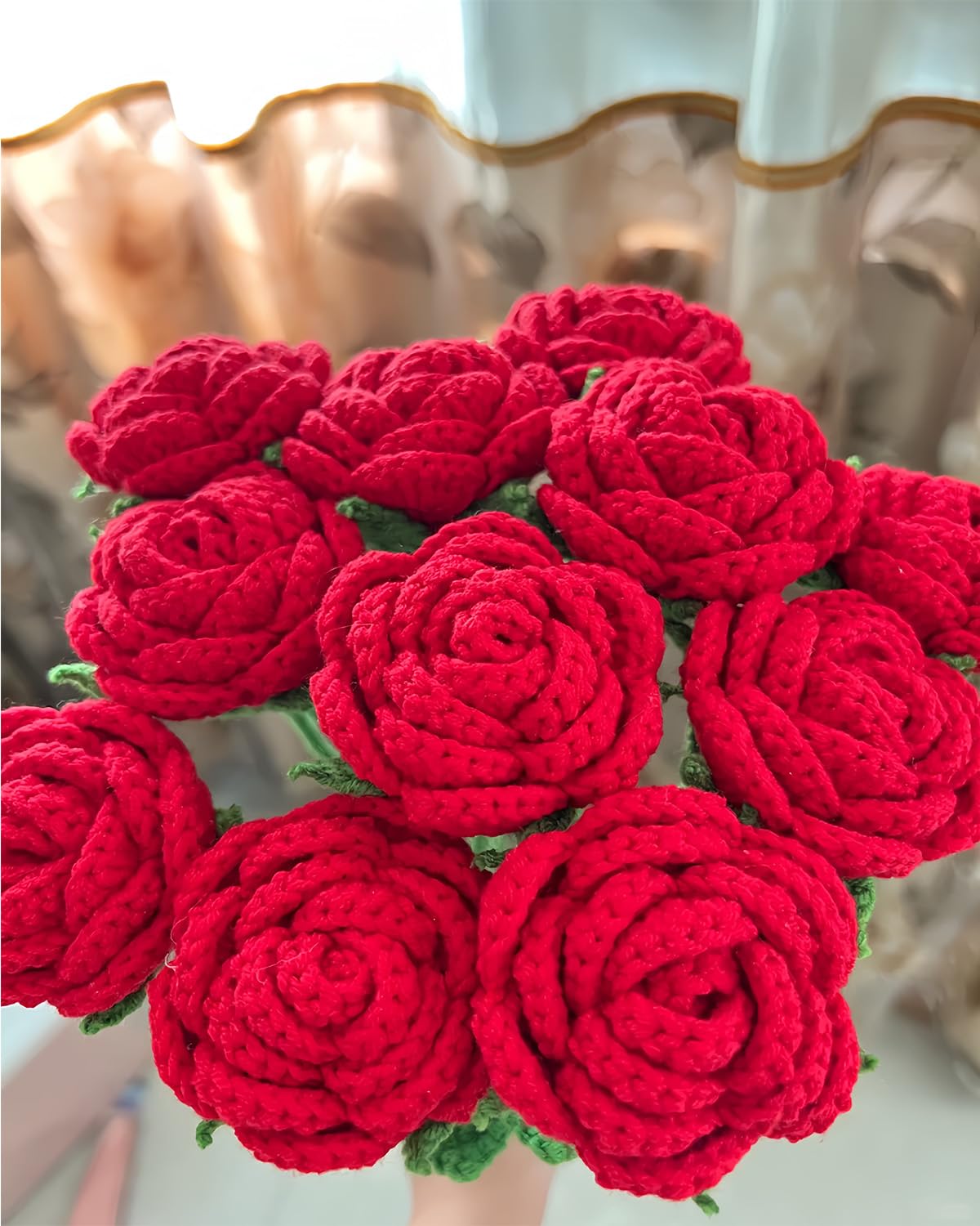 YOFANUP Crochet Flowers DIY Crochet Flower Bouquet Finished Handmade Flowers Artificial Flowers Knitted Red Roses for Valentines Day Mothers Day (6 Red)