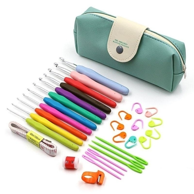 37pcs Ergonomic Extra Long Crochet Hook Set for Beginners