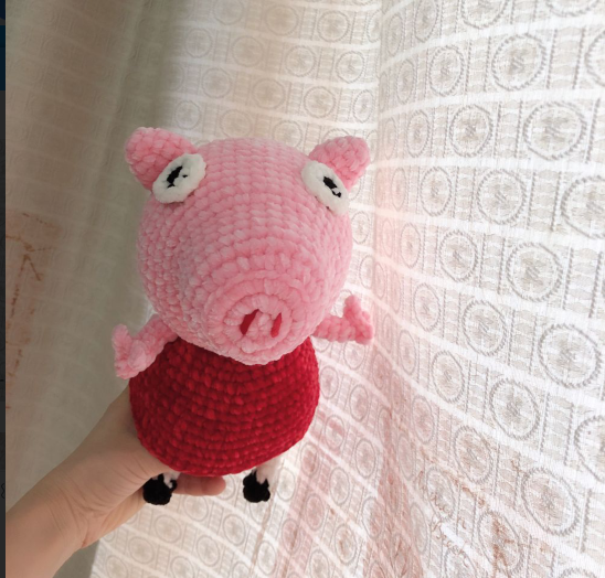 Handmade Crochet Doll Kit - Peppa Pig with Tutorial