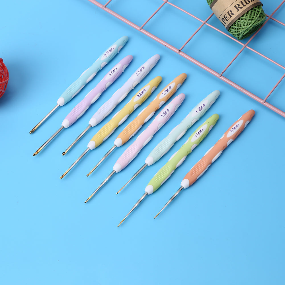 9pcs Crochet Needles Set with Soft Pottery Handles