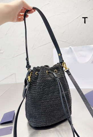 Crochet Flower Shoulder Bag with Tassels (Beach Bag)