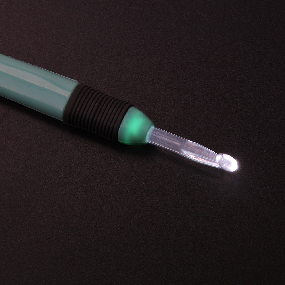 Colorful Aluminum Crochet Hook with LED Lighting Tools